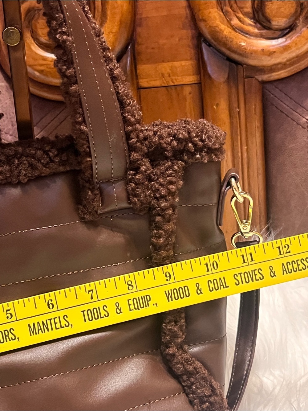 Aspen NWOT brown Sherpa Crossbody Bag - Picture 11 of 11